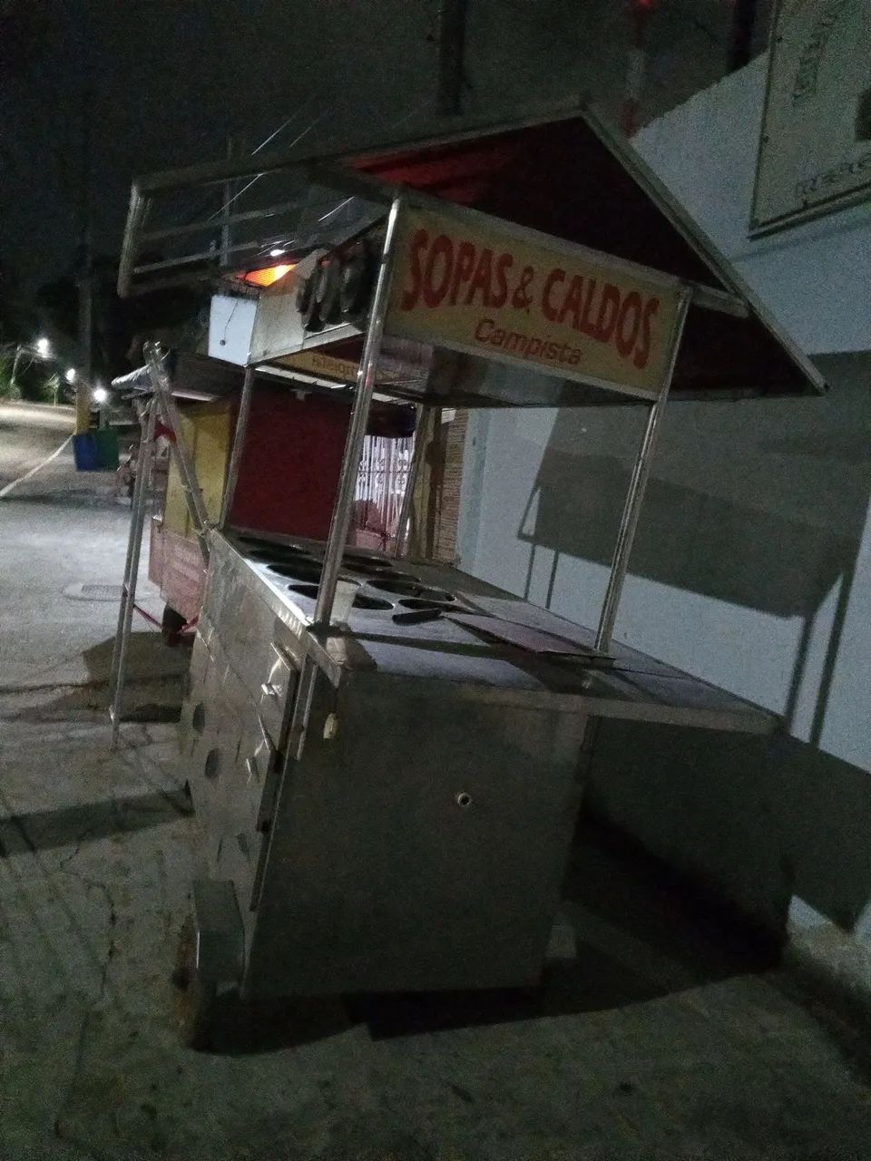 VENDO CARROÇA DE SOPAS E CALDOS TODA EM INOX - Foto 2