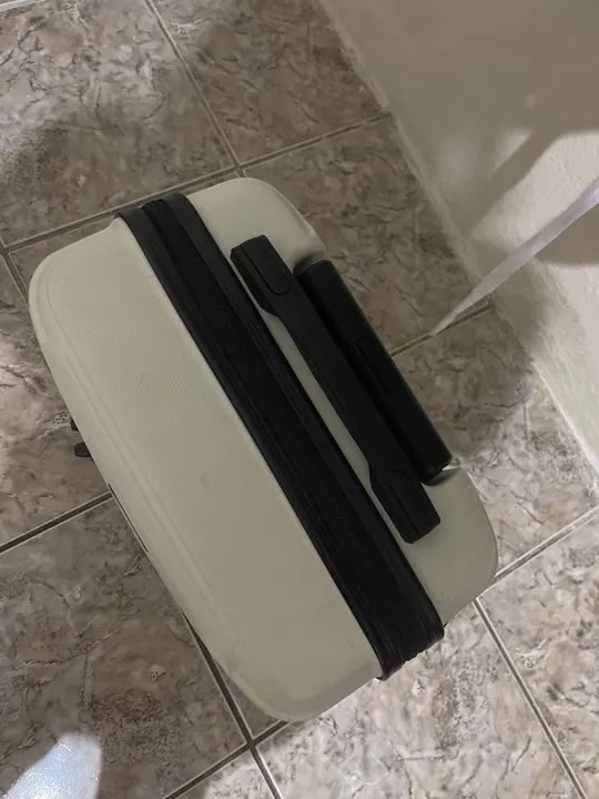 Mala de Viagem Pequena Branca