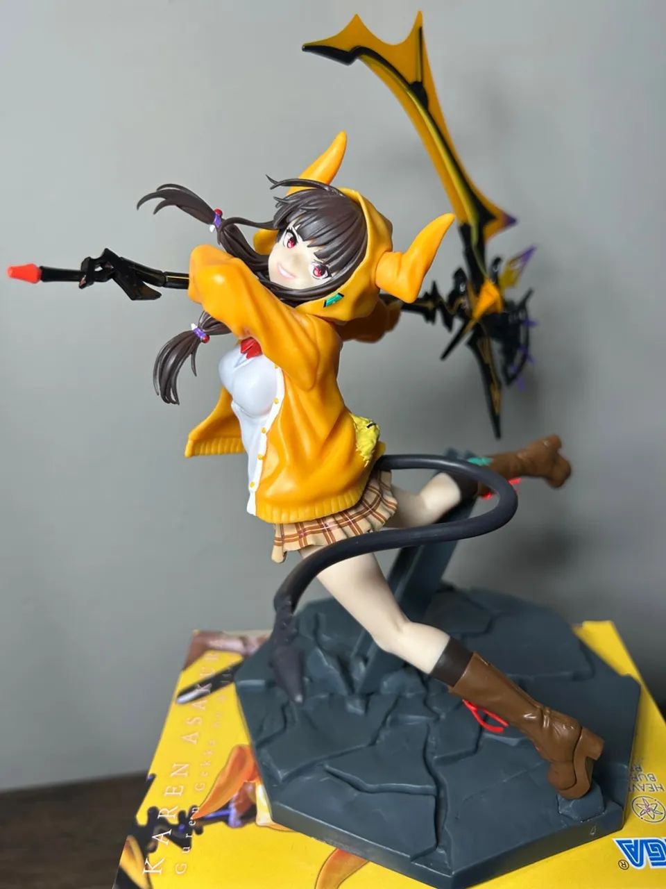 Action figures KAREN ASAKURA