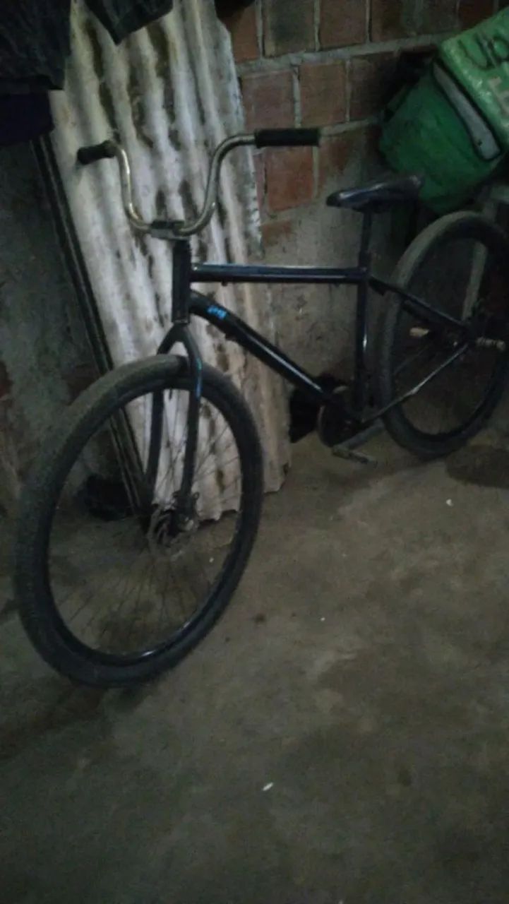 Bicicleta ARO 29**. 200$ - Foto 2