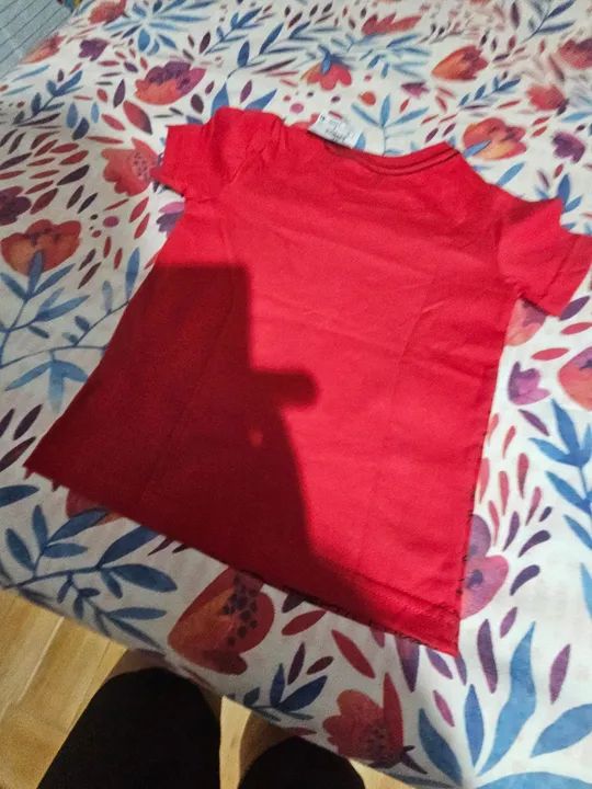 Camiseta Homem Aranha - Tamanho 3 anos - Foto 3