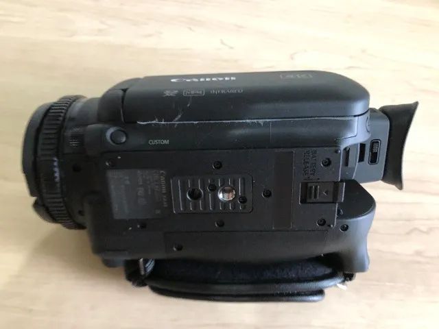 CAMERA FILMADORA CANON XA45 - Foto 5