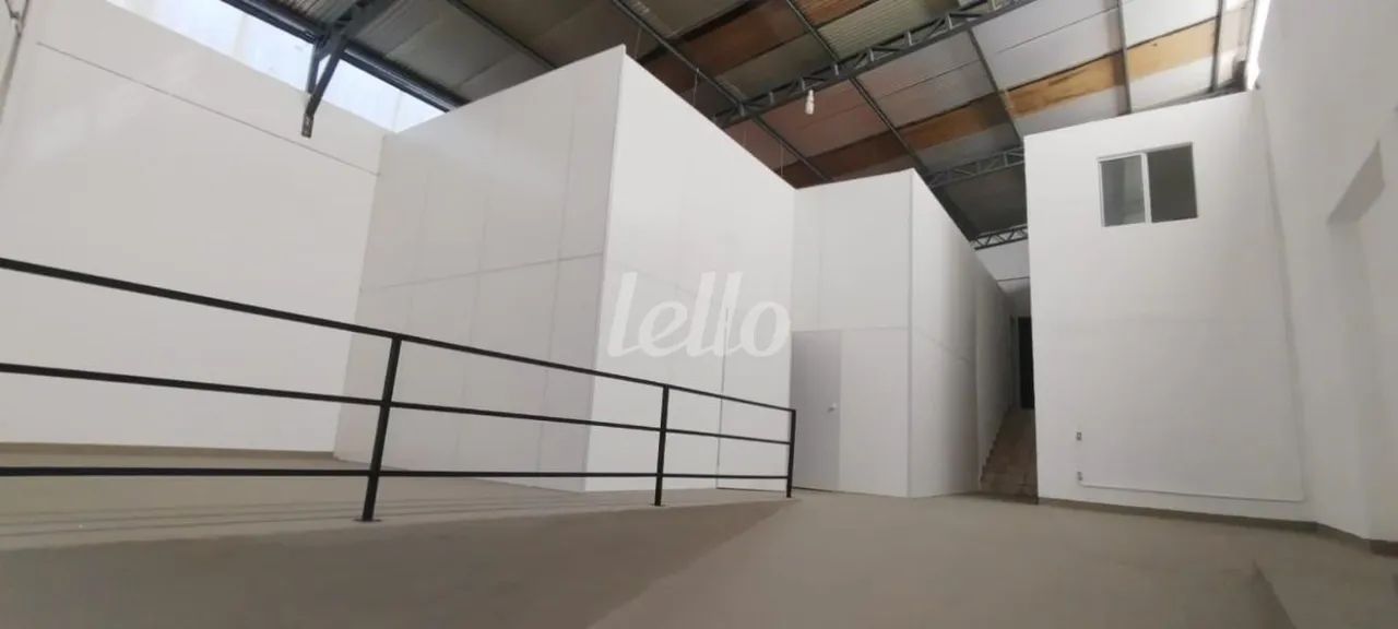 Comercial para alugar no(a) Vila Isolina Mazzei
