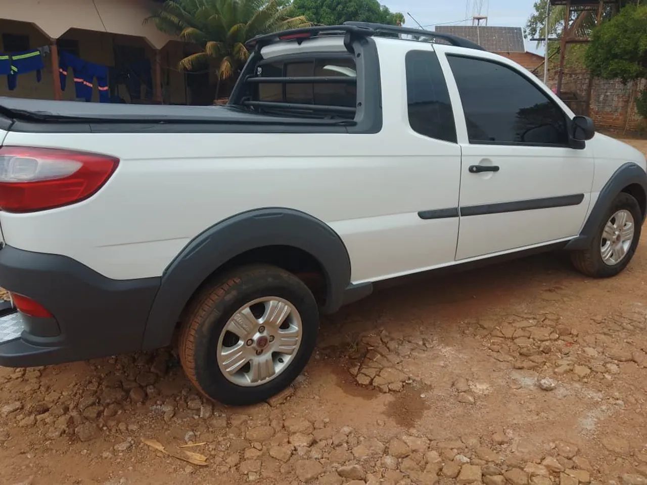 Fiat Strada Working 1.4 MPI Fire Flex 8V CE 2014 - Foto 4