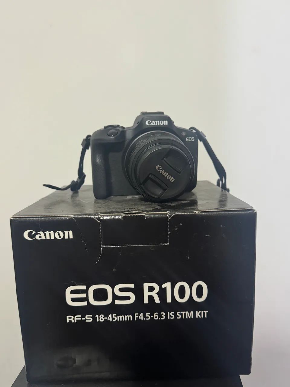 Câmera Cânon R100 