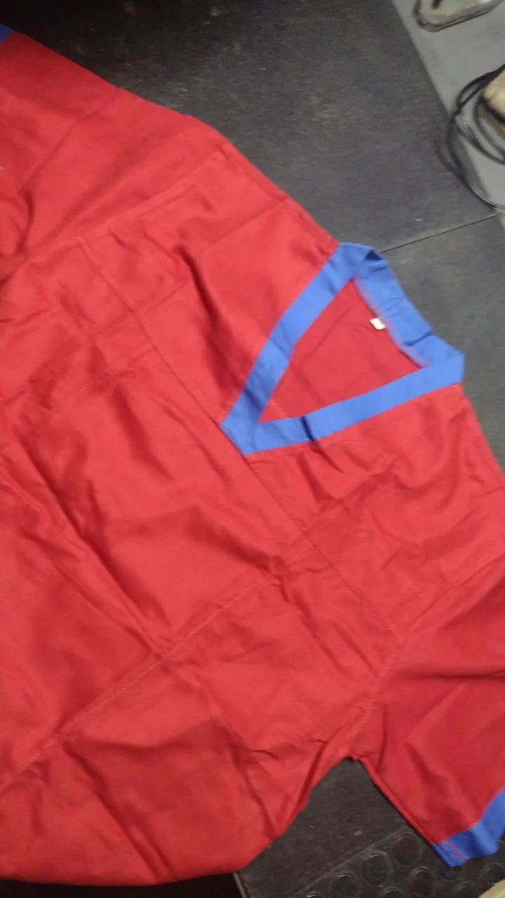Tenho esses jalecos p venda ( novos) - Foto 3