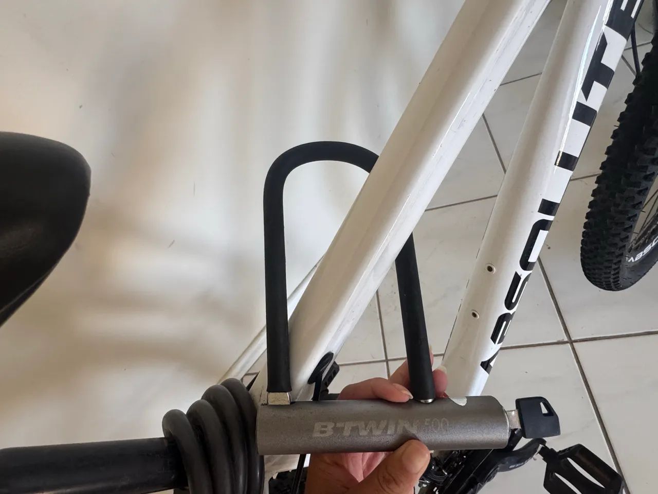 Vendo Bicicleta Absolute Aro 29 + Cadeado BTWIN 500 - Foto 4