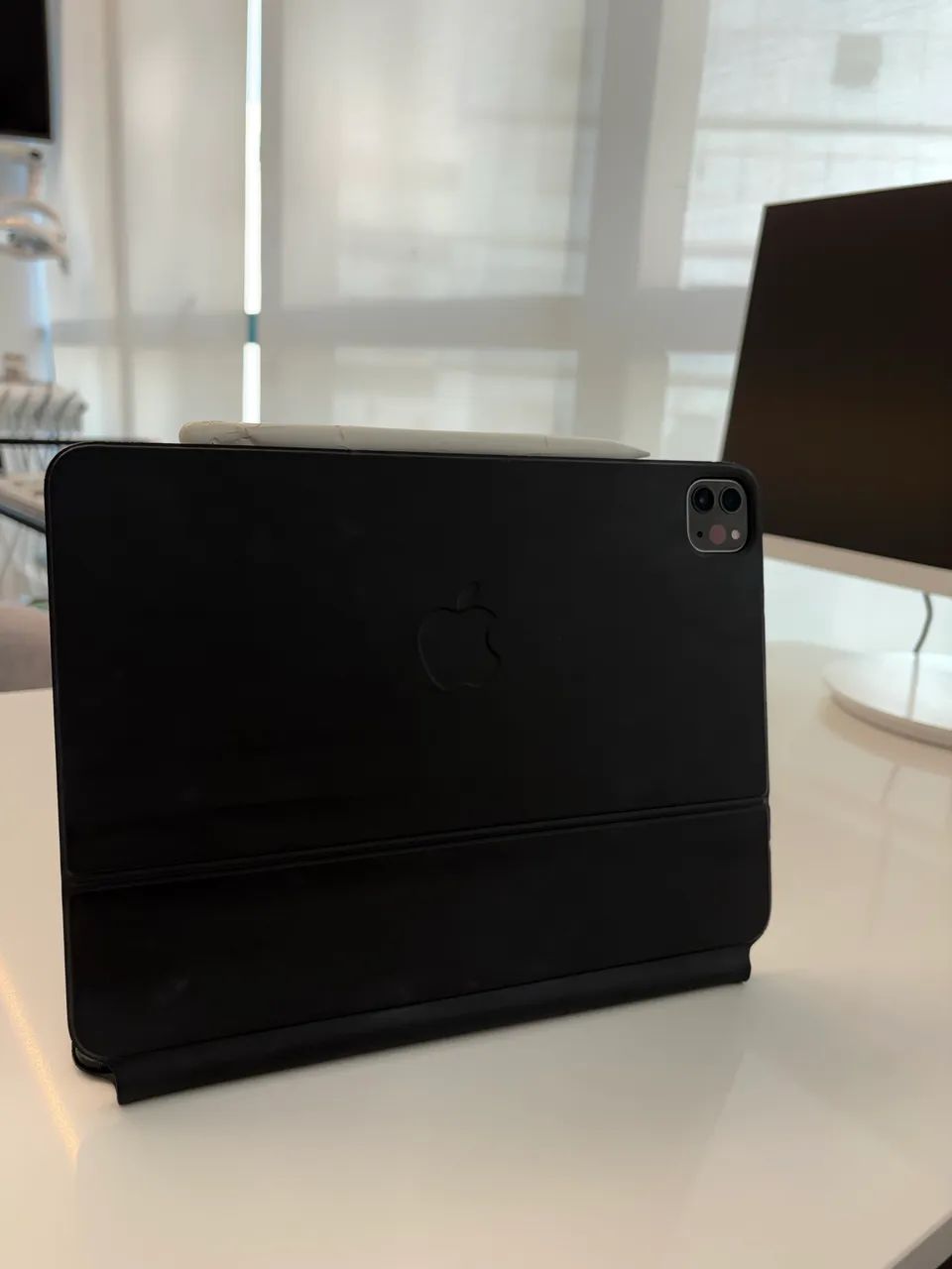Ipad Pro M2 + teclado e caneta originais da Apple  - Foto 4