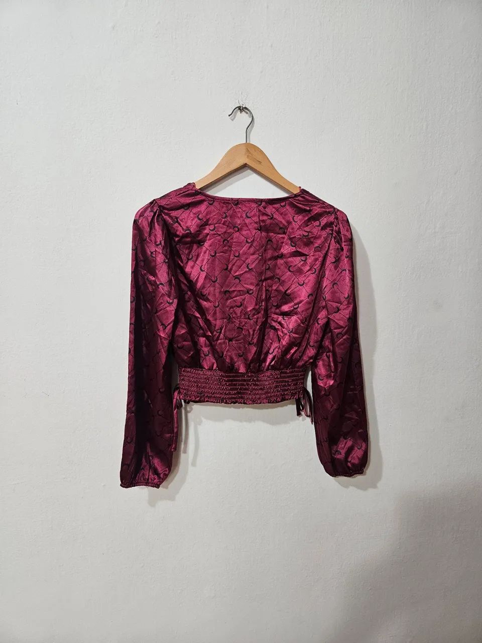 Blusa vinho mangas compridas de centim  - Foto 2