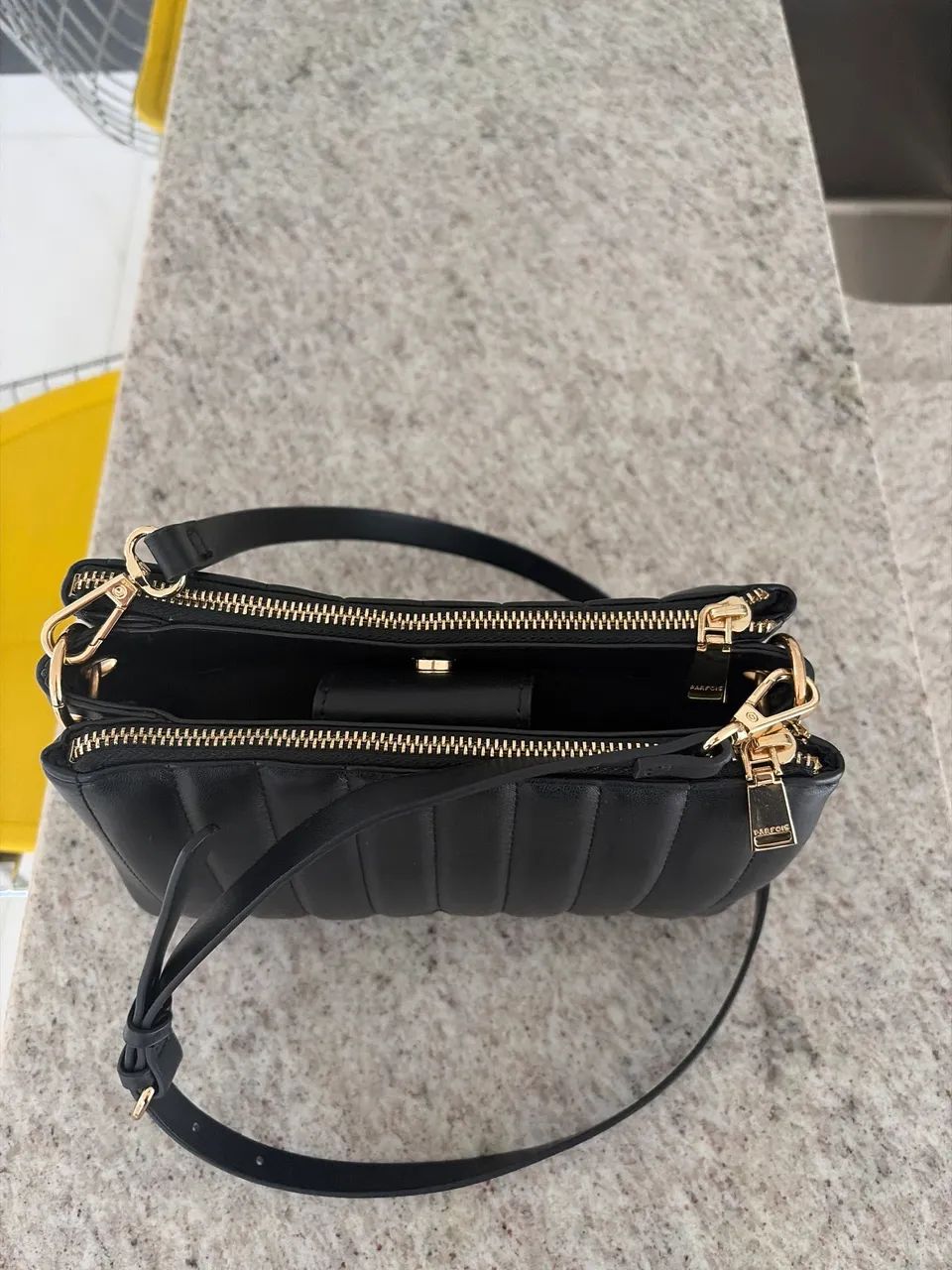 Bolsa preta Parfois, comprada na Europa  - Foto 4