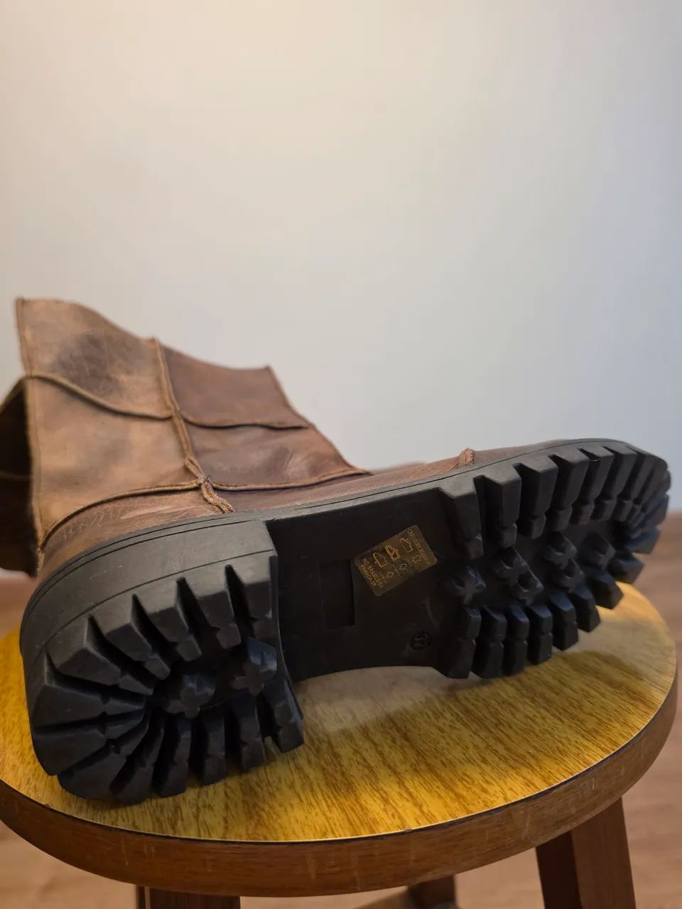 Bota de couro - Foto 4