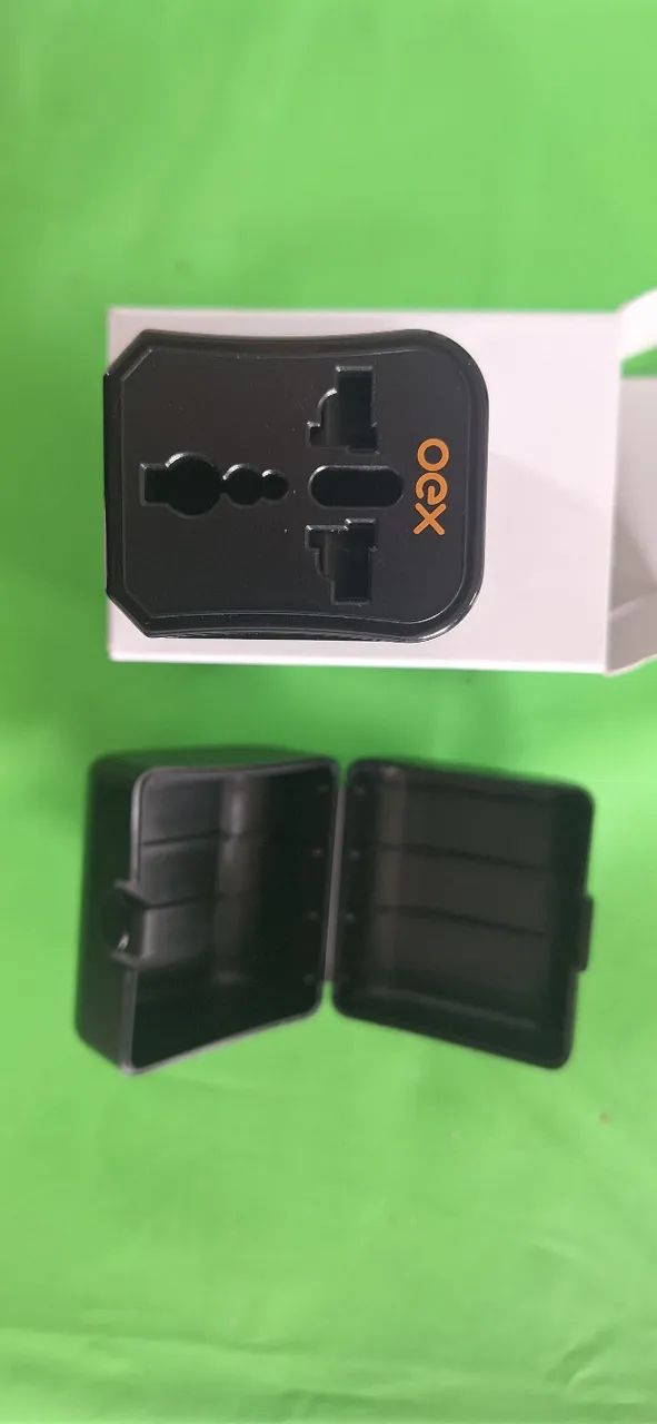 Adaptador Universal de tomada OEX ultimo do estoque - Foto 2