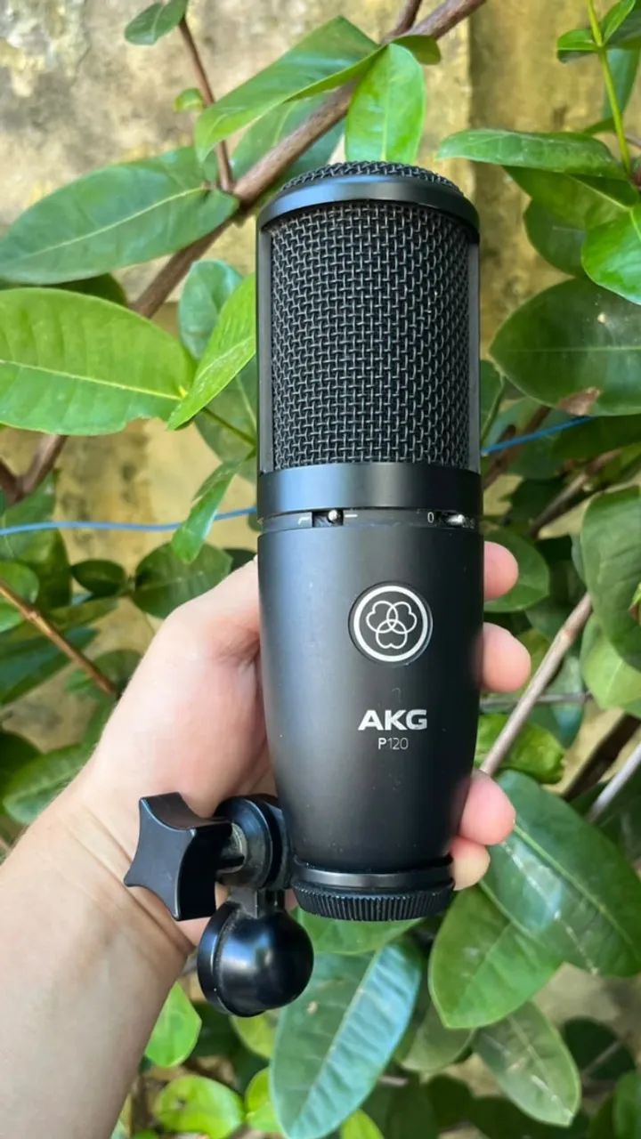 Microfone AKG P120