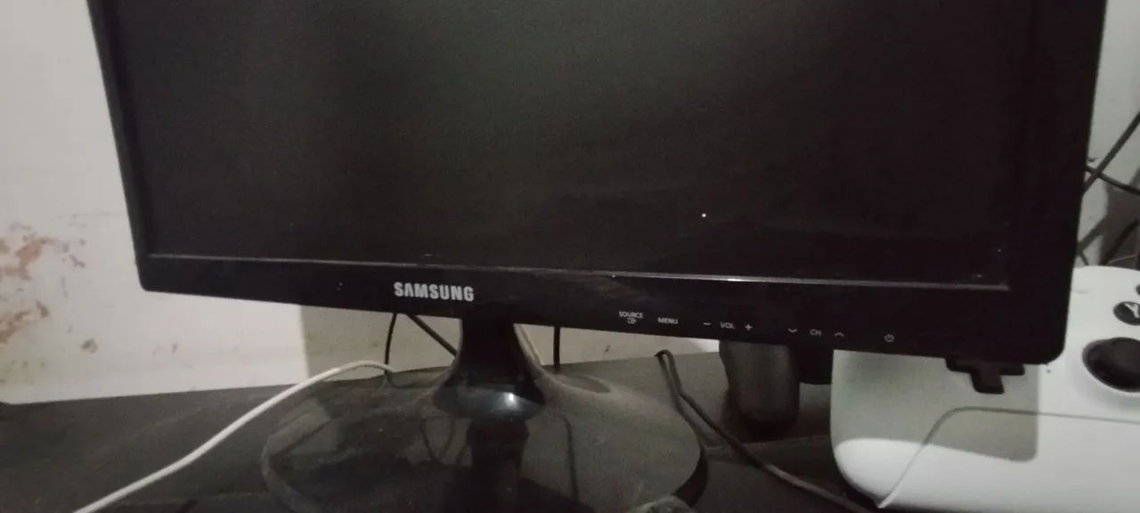 Monitor/tv Samsung 20" LED HD T20C310 - Com Controle e Fonte - Foto 2