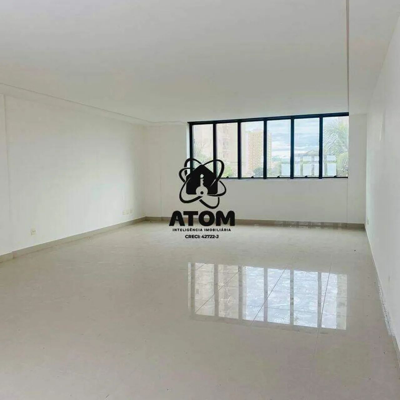 Sala comercial a venda no edifício Blue Office no Centro