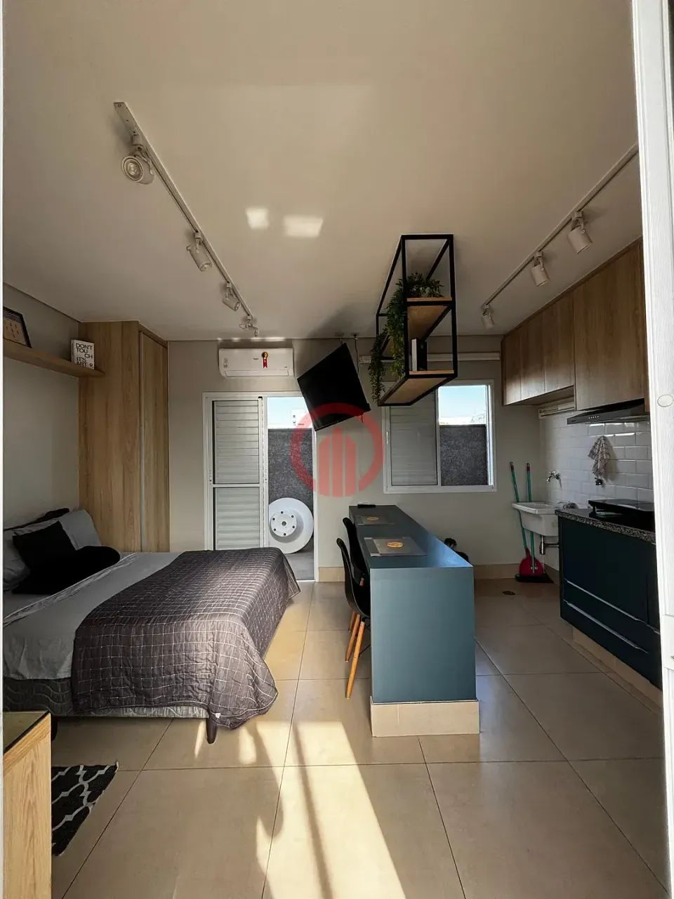 Studio com Varanda Mobiliado | Pronto para Morar | Lavanderia OMO | Próx. Metrô Belém - Foto 5