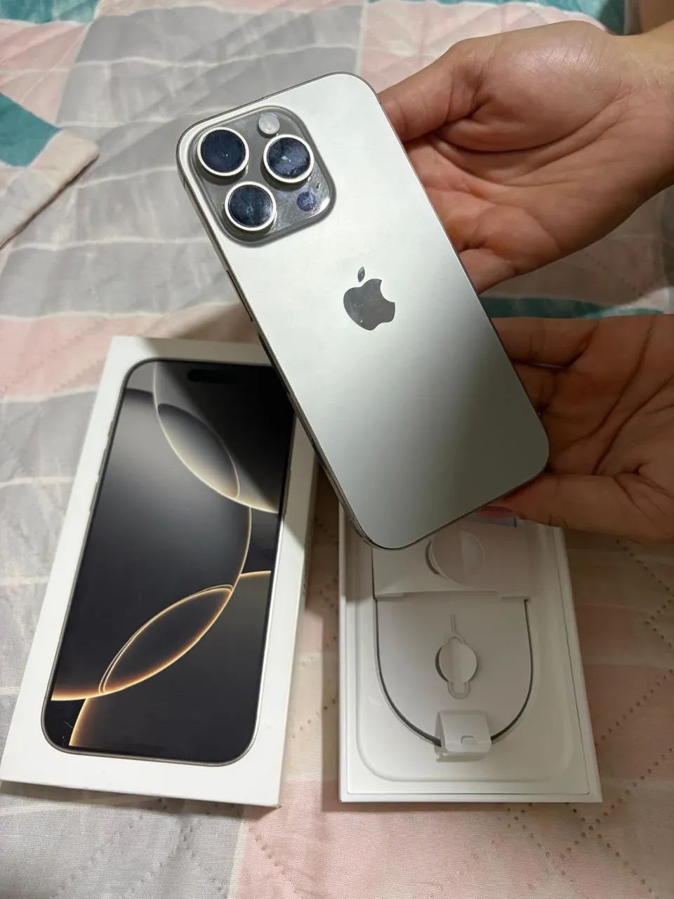 iPhone 16 pro 128g - Foto 4
