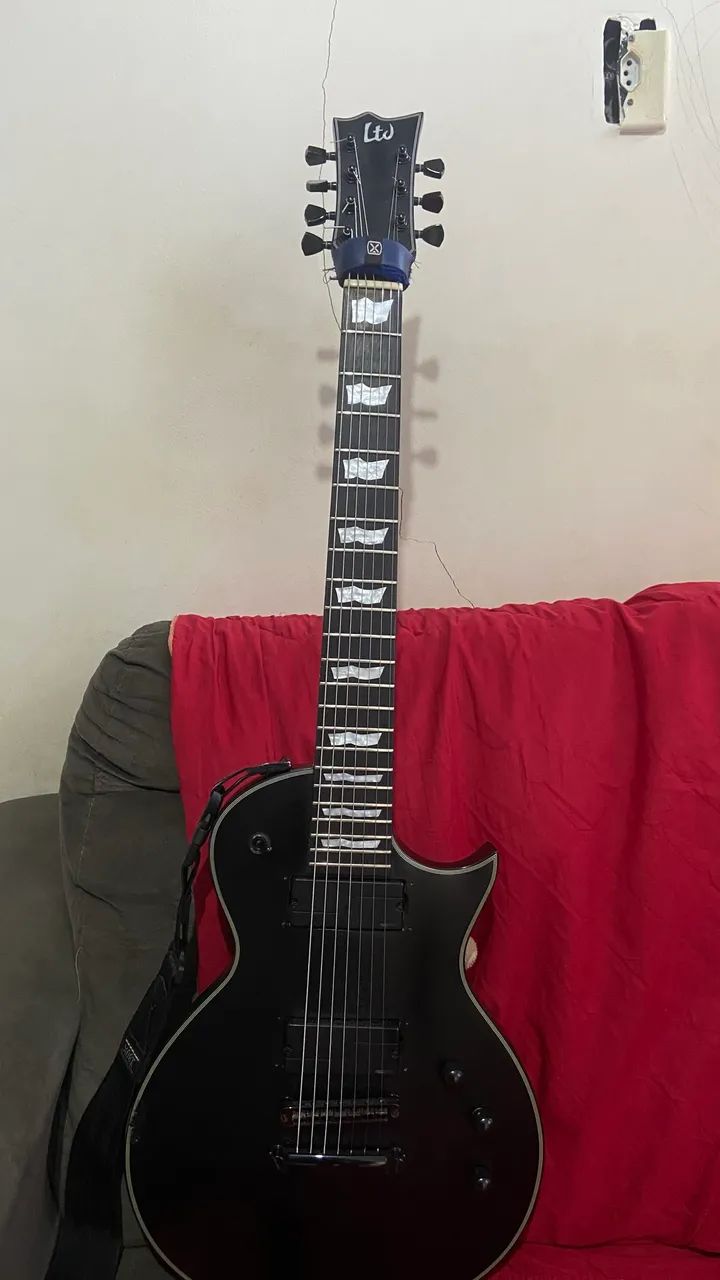 Guitarra LTD 407 com fishman - Foto 5