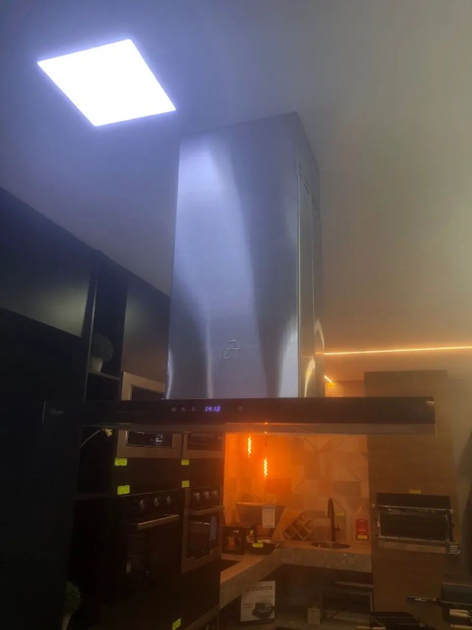 Oferta!! Coifa de ilha Oster R$ 2.599,90