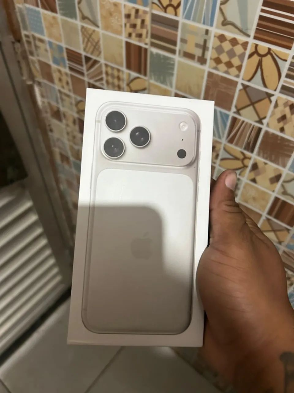 iPhone 17 Pro Max Natural Titanium - Foto 2