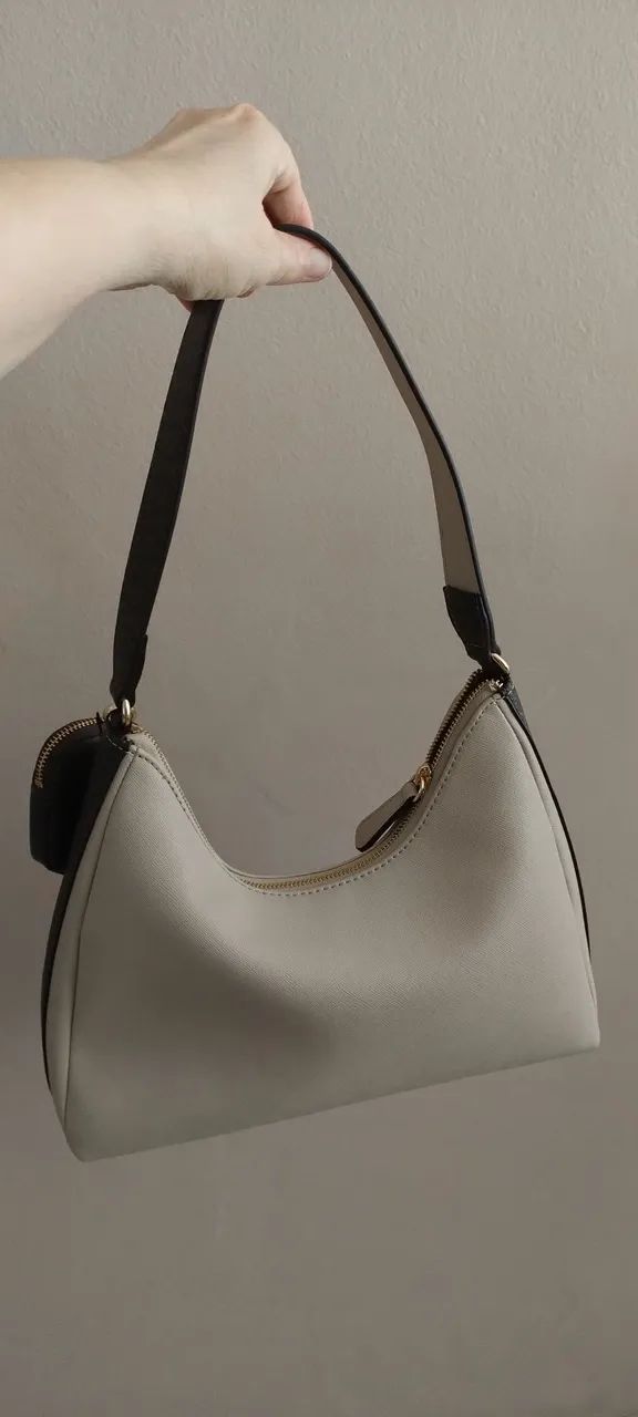 Bolsa de ombro Guess Nova original  - Foto 4