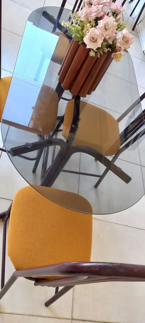 Mesa tubular com 4 cadeiras - Foto 4