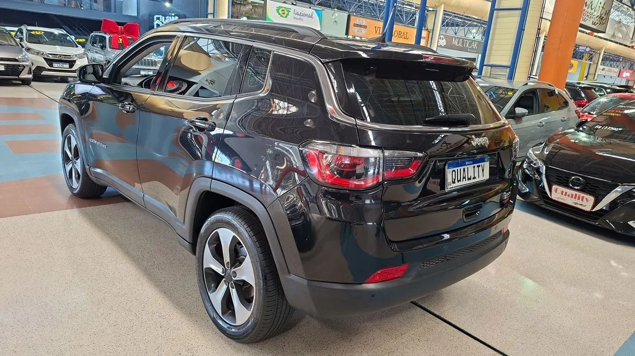 Jeep Compass Longitude 2.0 4X2 Flex 16V Aut. 2017 - Foto 3