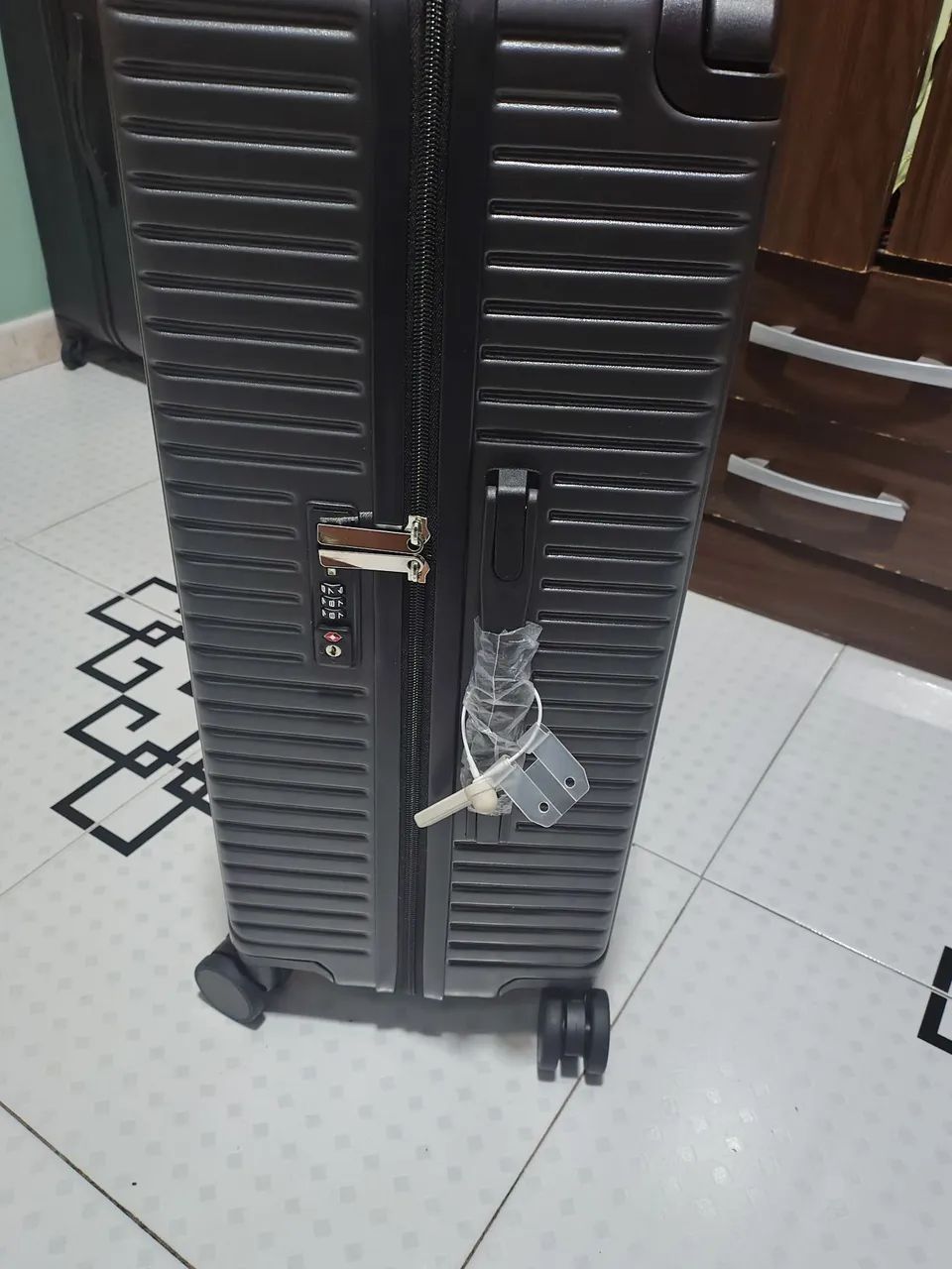 Vende se uma mala nova - Foto 2