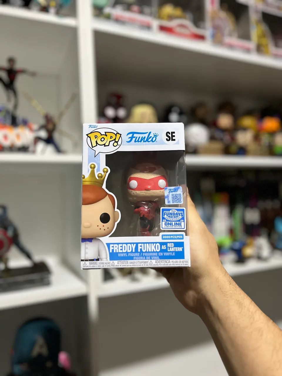 Funko Pop! Freddy Funko with Red Lantern ( 2000pçs)
