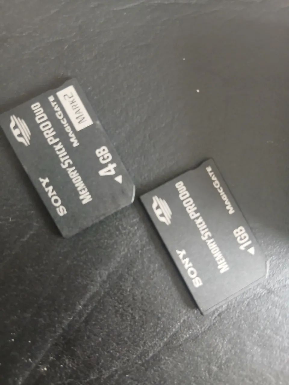 Memory Stick Pro Duo 1gb e 4gb Sony