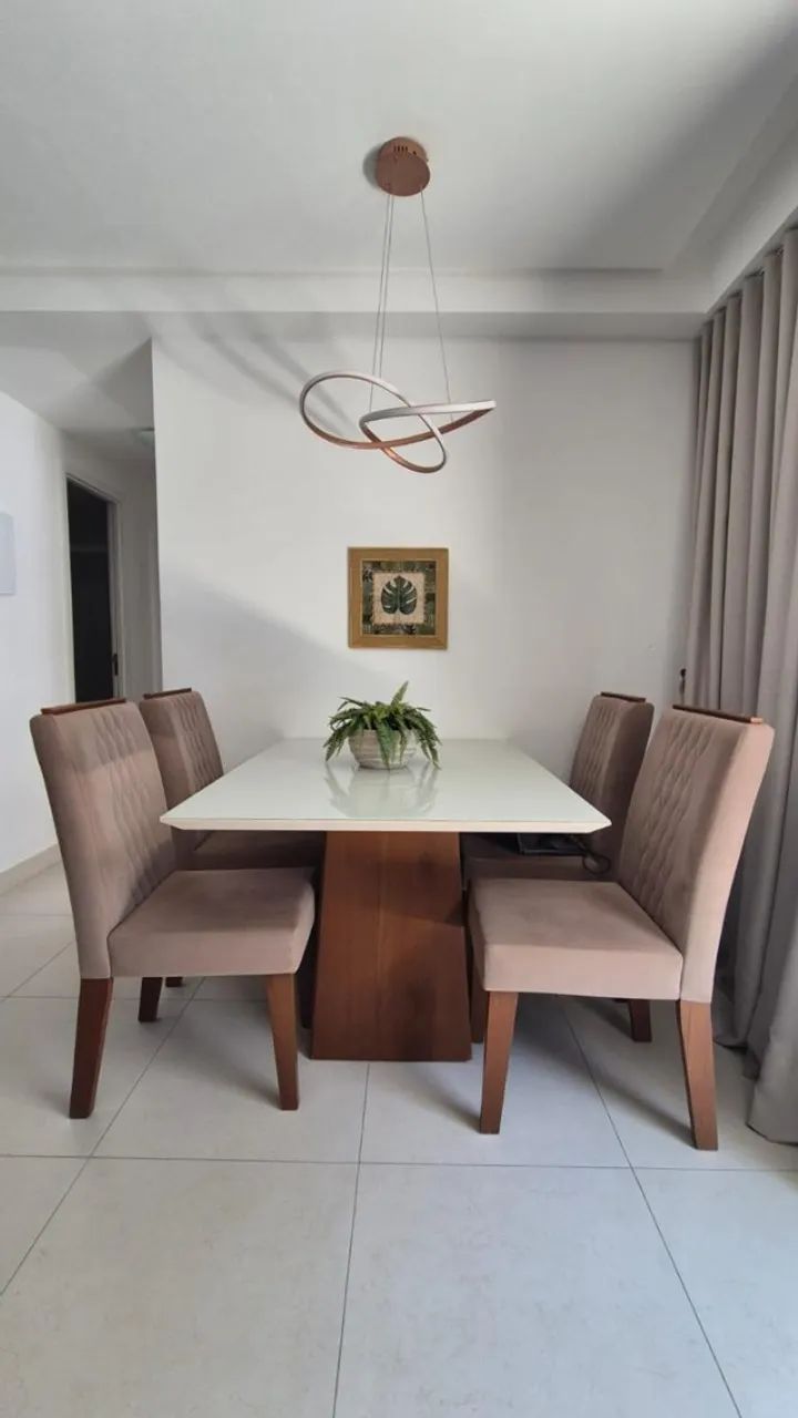Mesa de jantar com 4 cadeiras - Foto 2