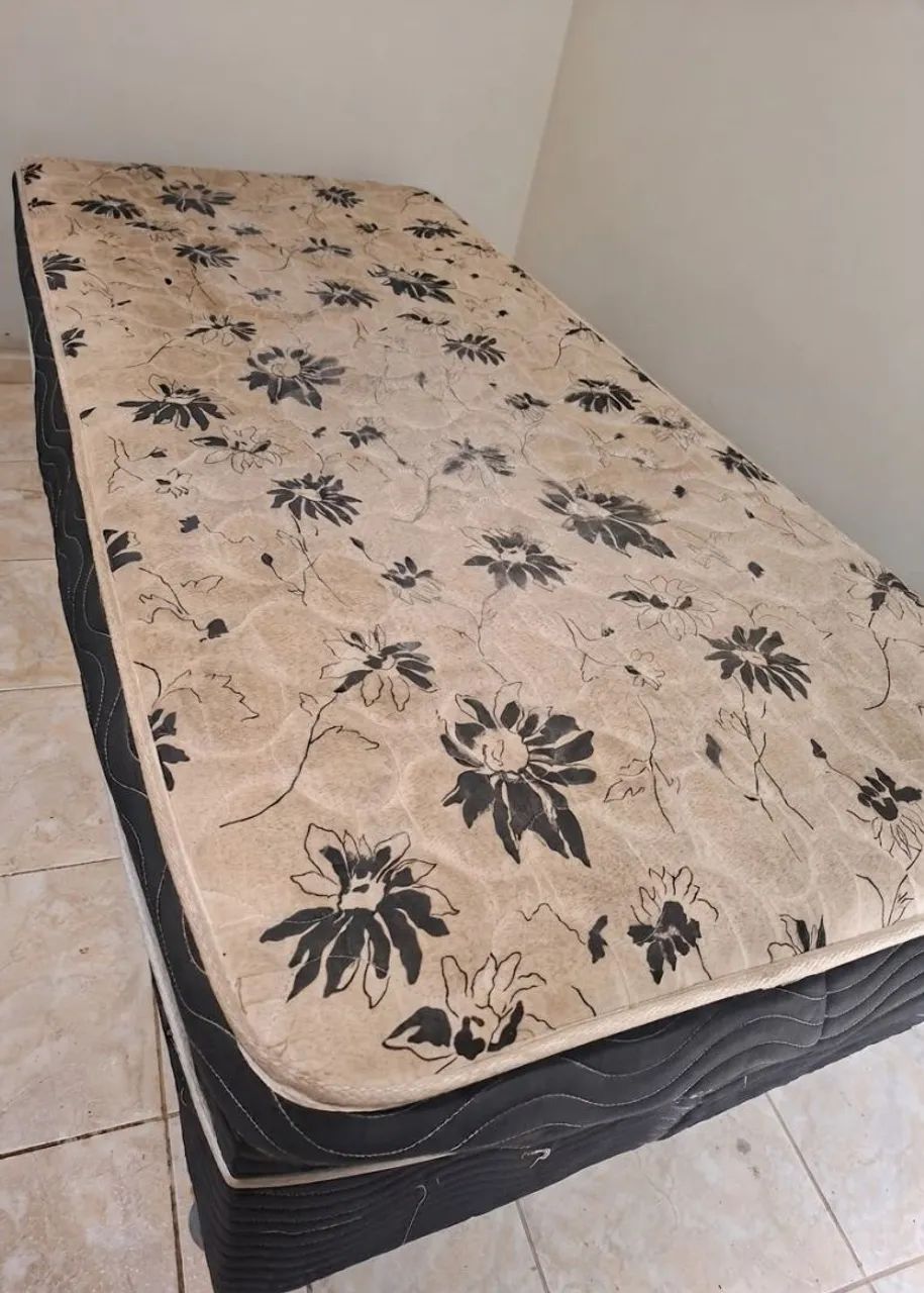 Cama box 