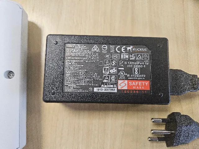 Access Point Ruckus R320 Branco - Impecável - Foto 4