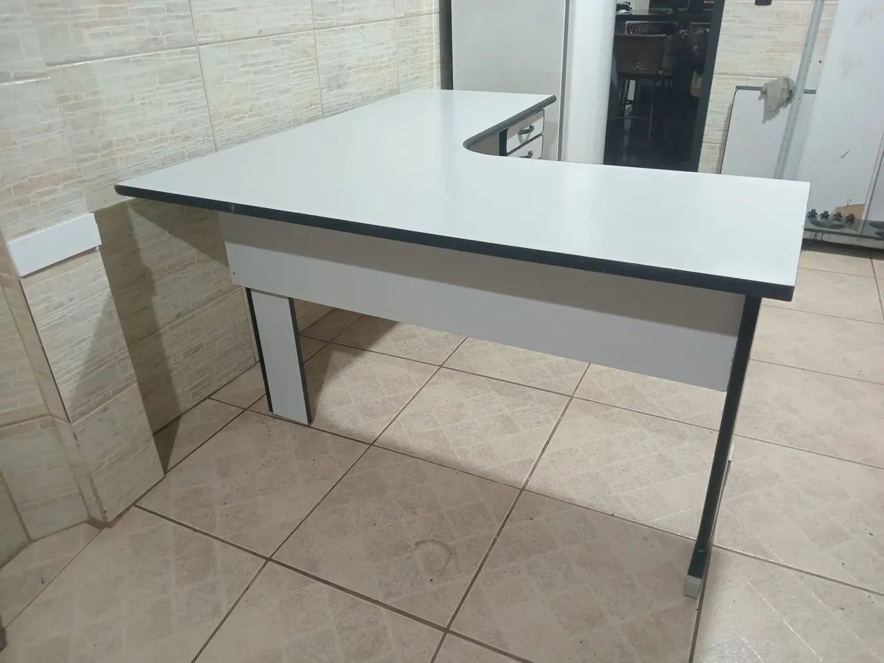 Mesa de escritório ( Frete Incluso) - Foto 3