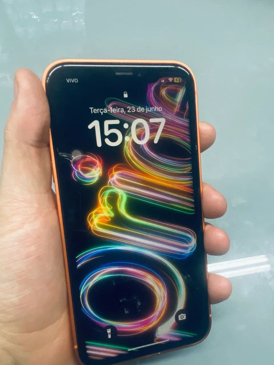 iPhone 12 na carcaça 17 pro laranja - Foto 4