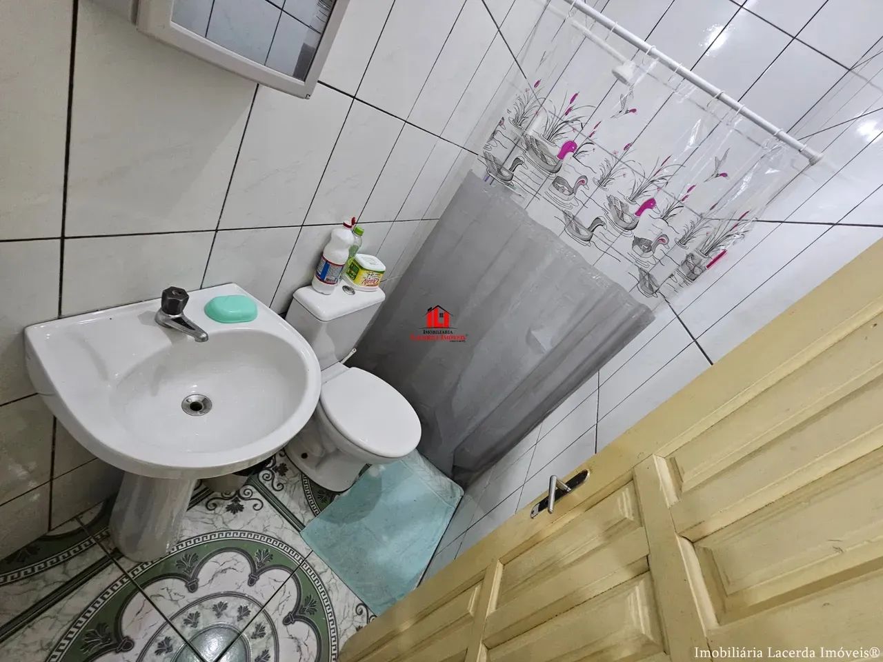 Casa na Cidade Nova 2 Qts sendo 1 suíte + 1 Prédio Residencial com 4 Apartamentos - Foto 2