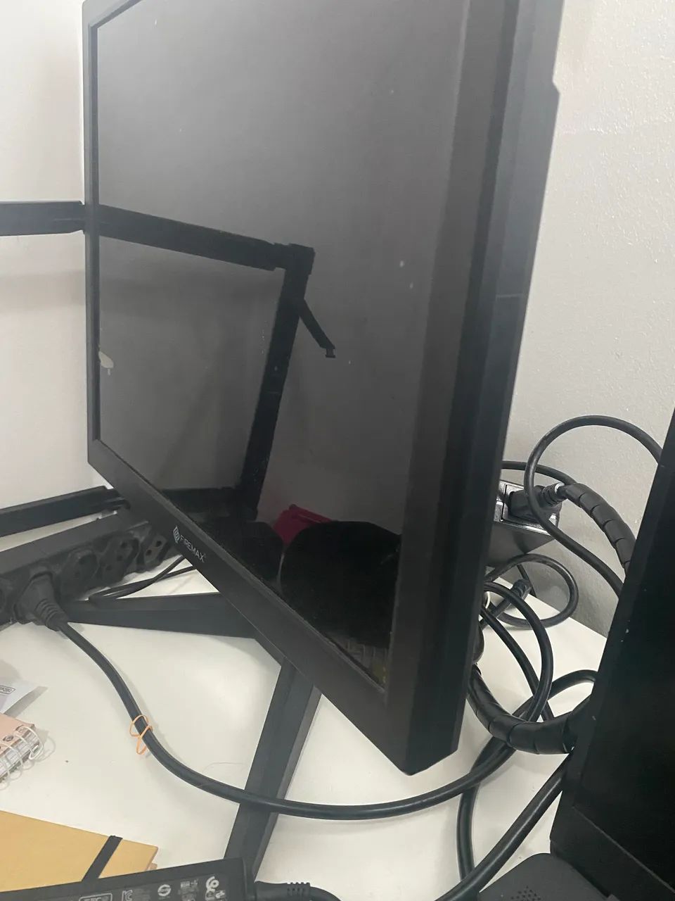 Monitor Fmaxx Mq17v Led 17 Com Hdmi Vga Vesa 100v/240v Cor Preto - Foto 2