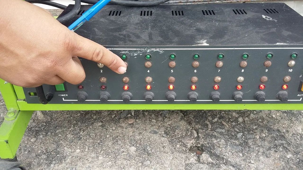 Amplificador e sequenciador de lâmpada. - Foto 3