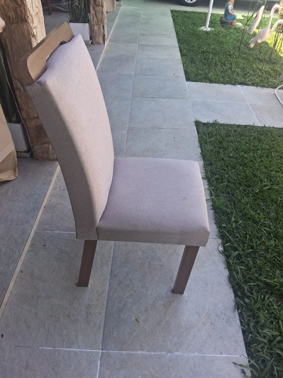 Cadeiras Estofadas Bege - Bom Estado - R$ 50 Cada - Foto 2