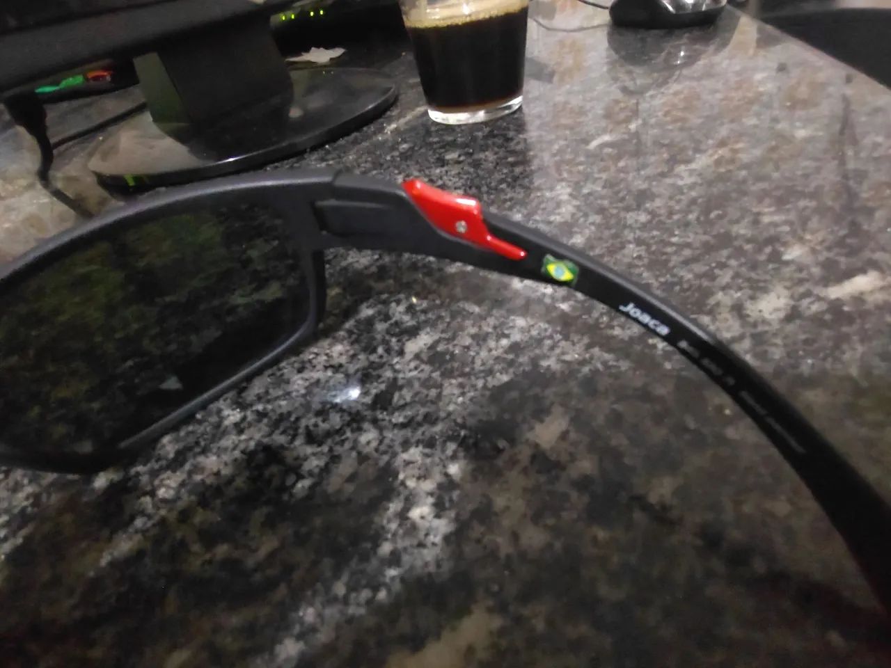 Óculos chilli Beans usado porém em bom estado. - Foto 3