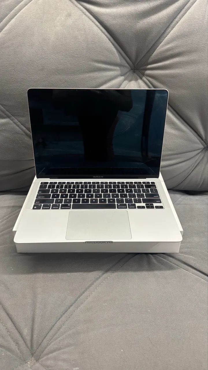 MACBOOK AIR M1 R$ 3.650,00