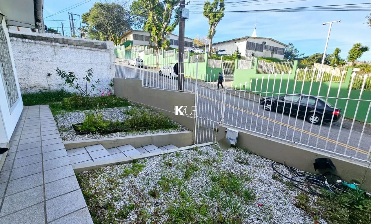 Casa de 3 dormitórios, sendo 1 suíte em Capoeiras!!! - Foto 5