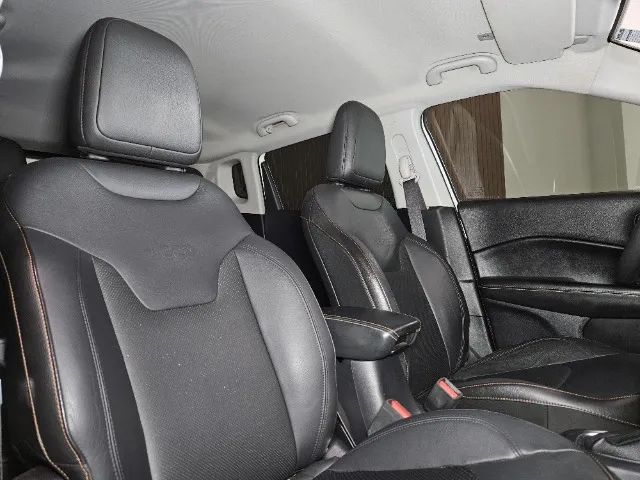 Jeep Compass Longitude 2.0 4X2 Flex 16V Aut. 2018 - Foto 5
