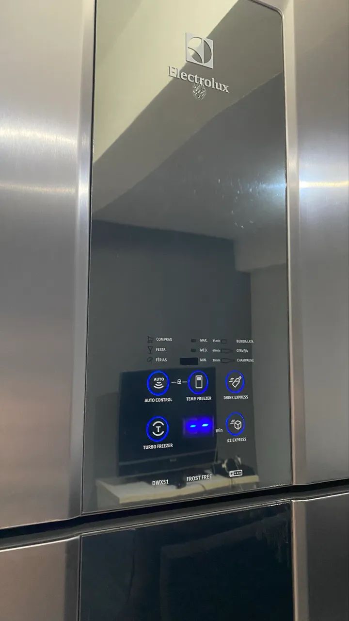 Geladeira Electrolux com dispenser - Foto 2