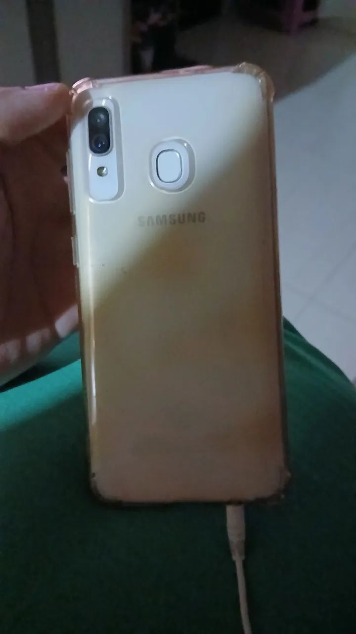 Samsung A30