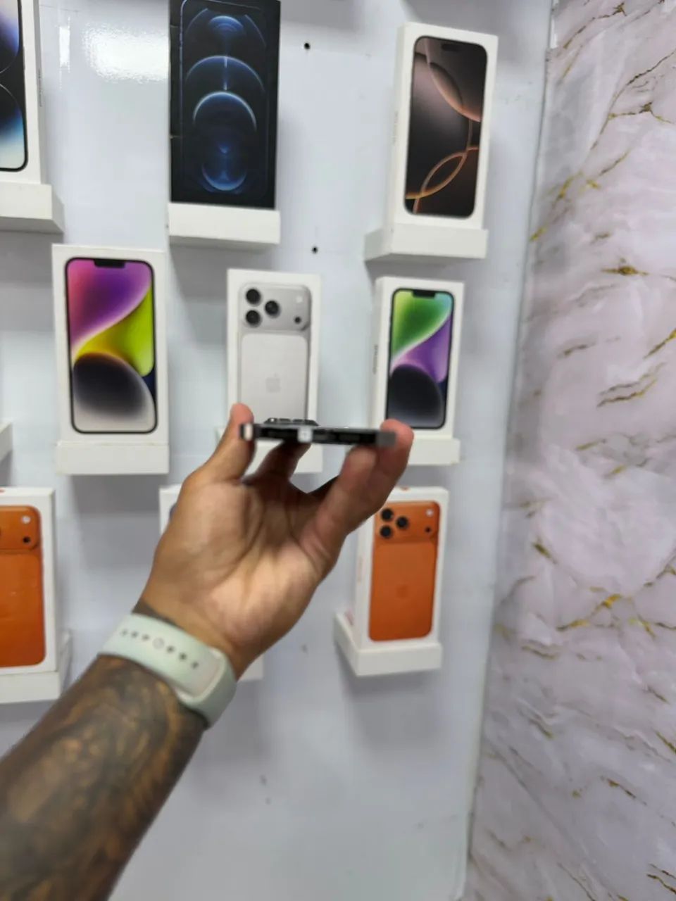 iPhone 13 Pro Max - 256GB ?3.299 - Celulares e Smartphones