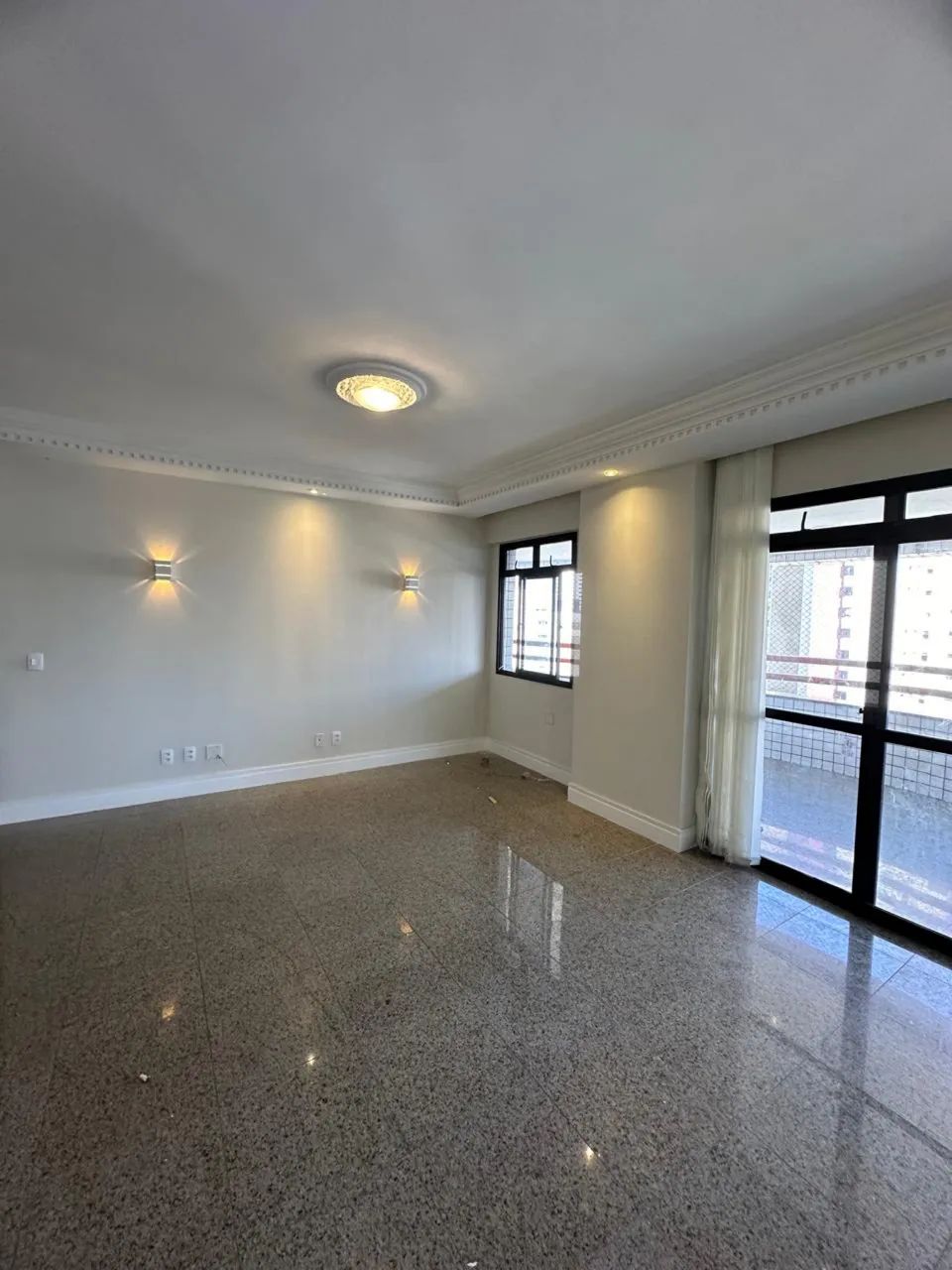 Apto no Meireles com 210m2 e 3 suítes  - Foto 2