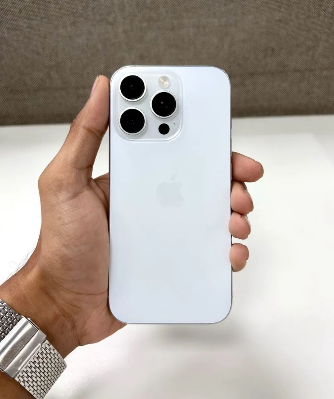 iPhone 16 Pro 128GB - Foto 2