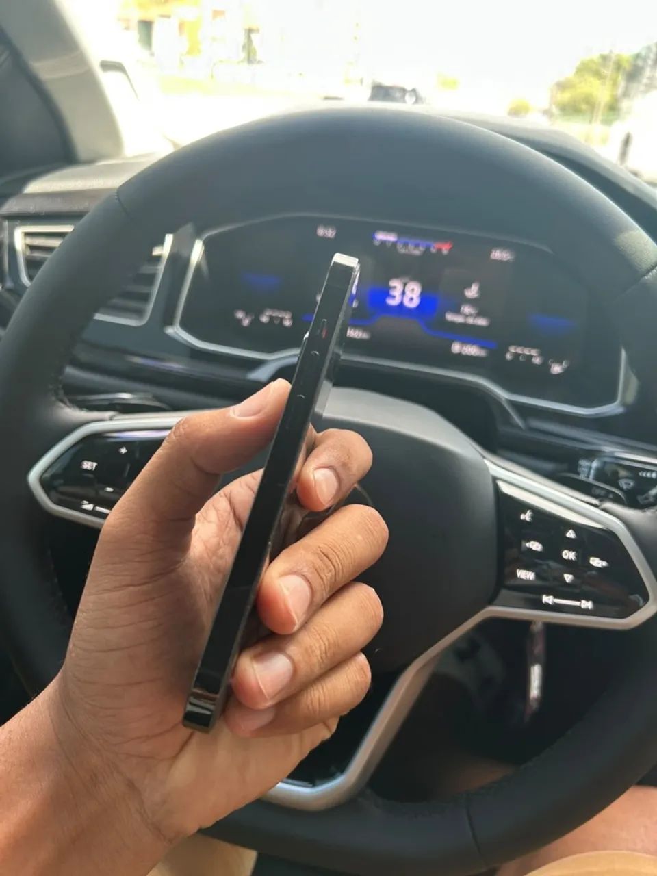 iPhone 14 Pro - Foto 3