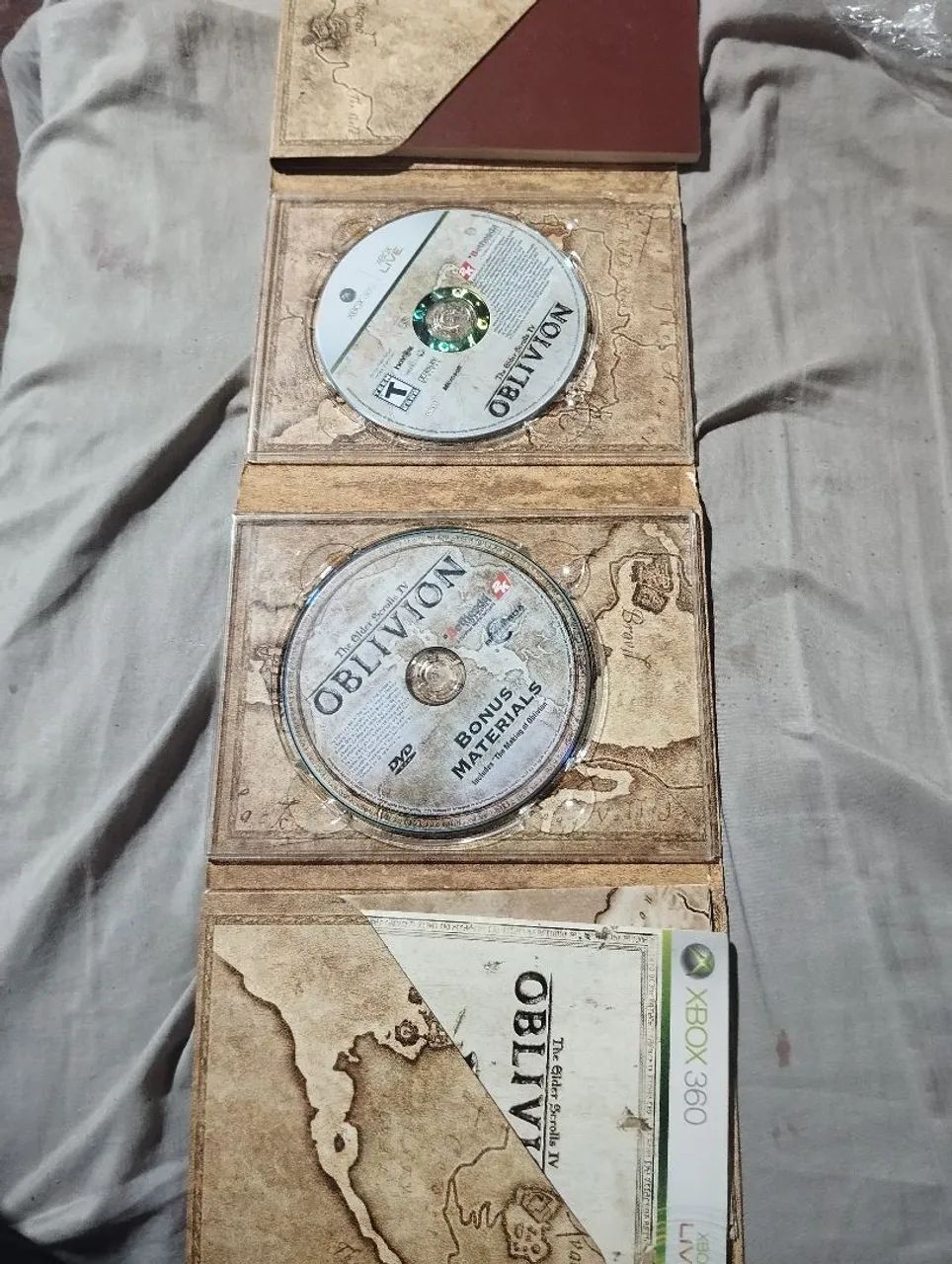 Theo Elder Scrolls IV Oblivion colection edition - Foto 5